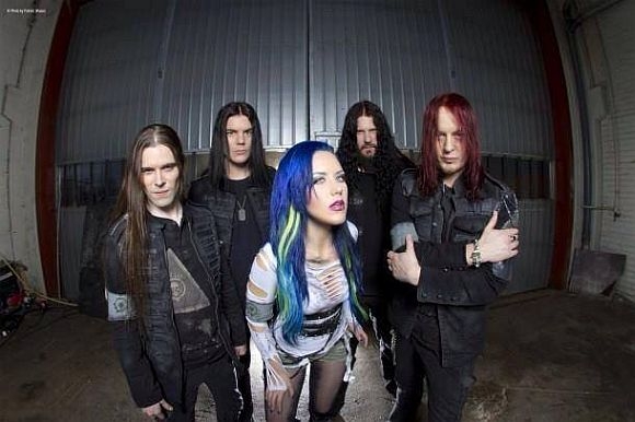 1-Interviu_Alissa_White-Gluz_no_wsStrcDD.jpg