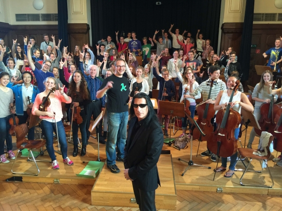 MANOWAR ofera expunere in fata unei noi audiente elevilor muzicieni din Essen Germania