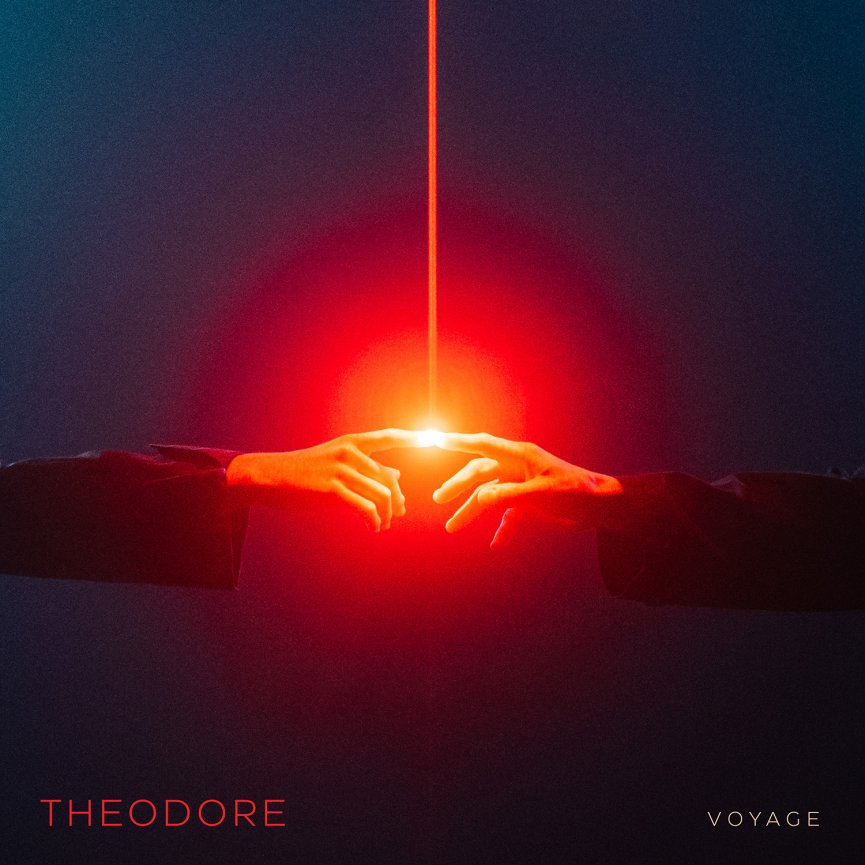 Theodore lansează în România “Voyage”, un nou videoclip de pe viitorul album de studio