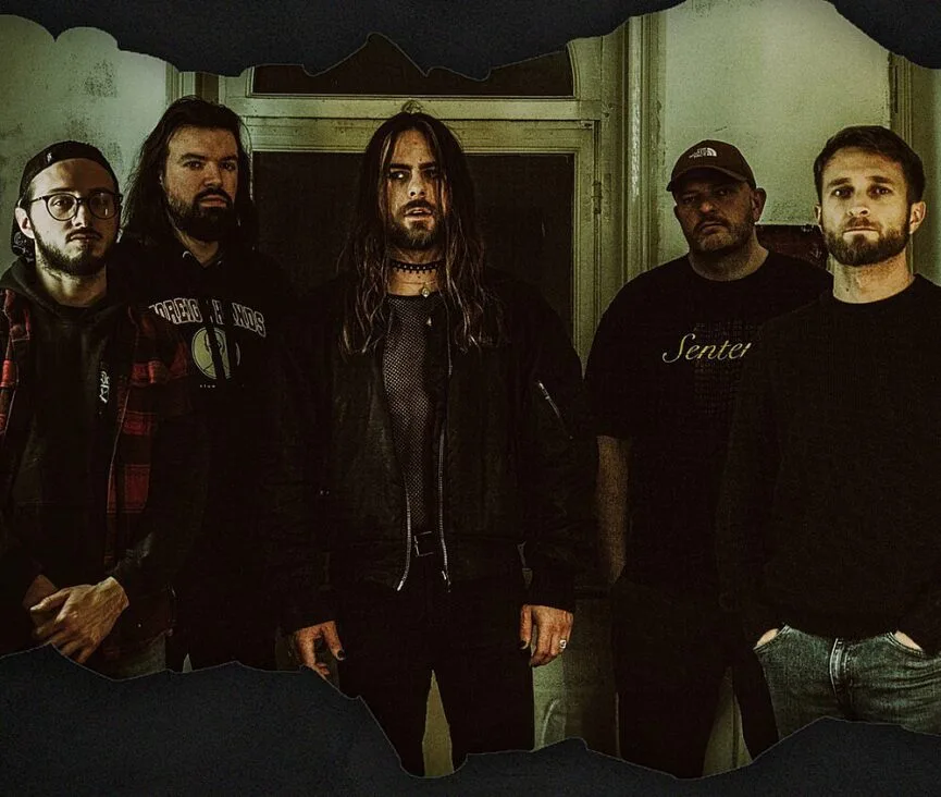 Insurgent revine cu Reverse The Curse