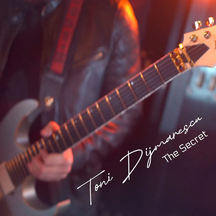 Toni Dijmărescu a lansat single-ul 'The Secret', alaturi de un nou videoclip