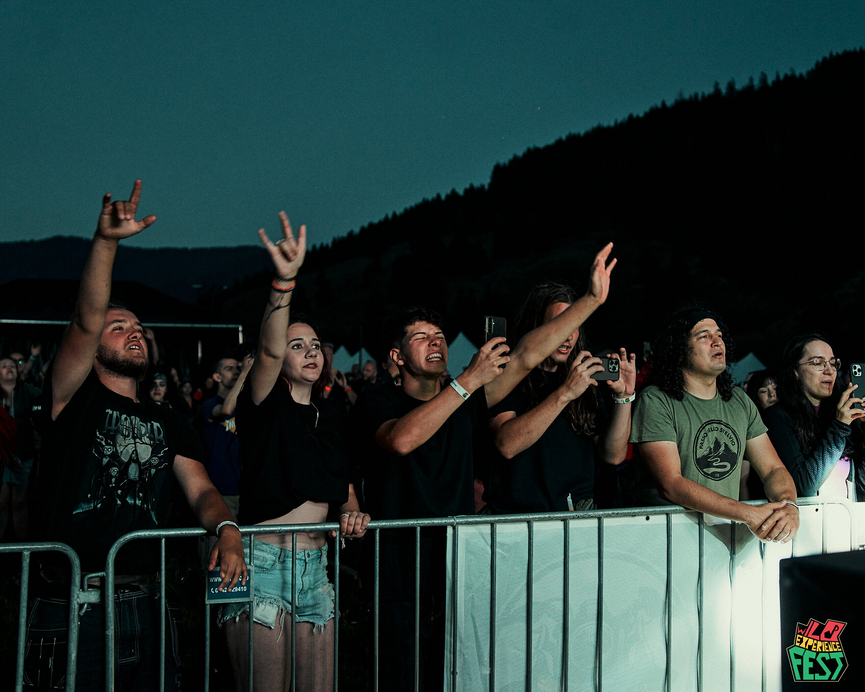 Wild Experience Fest 2026 - peste 1.500 de participanți la Corbu: 4 zile de rock, comunități și experiențe trăite offline