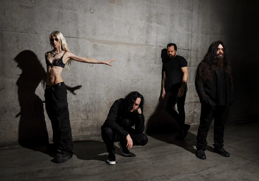 The Pretty Reckless lansează versiunea specială a piesei 'About You' în colaborare cu Dave Grohl și Pat Smear