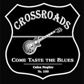 Daca e luni, e blues in club 100 CROSSROADS