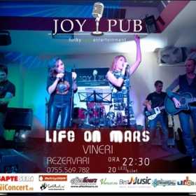 Concert Life on Mars in Joy Pub