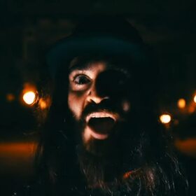 Creepy Willie lanseaza prima piesă a albumului de debut, alaturi de un videoclip