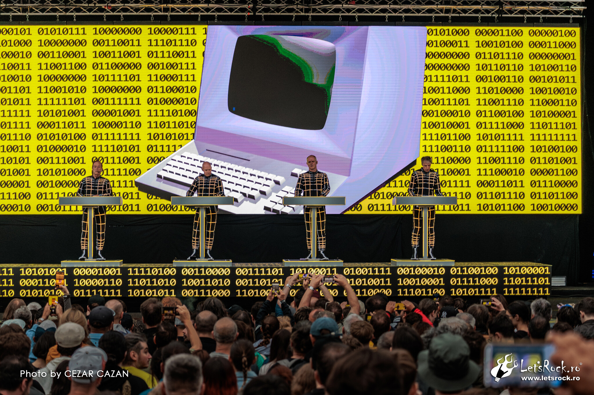 Kraftwerk, Arenele Romane