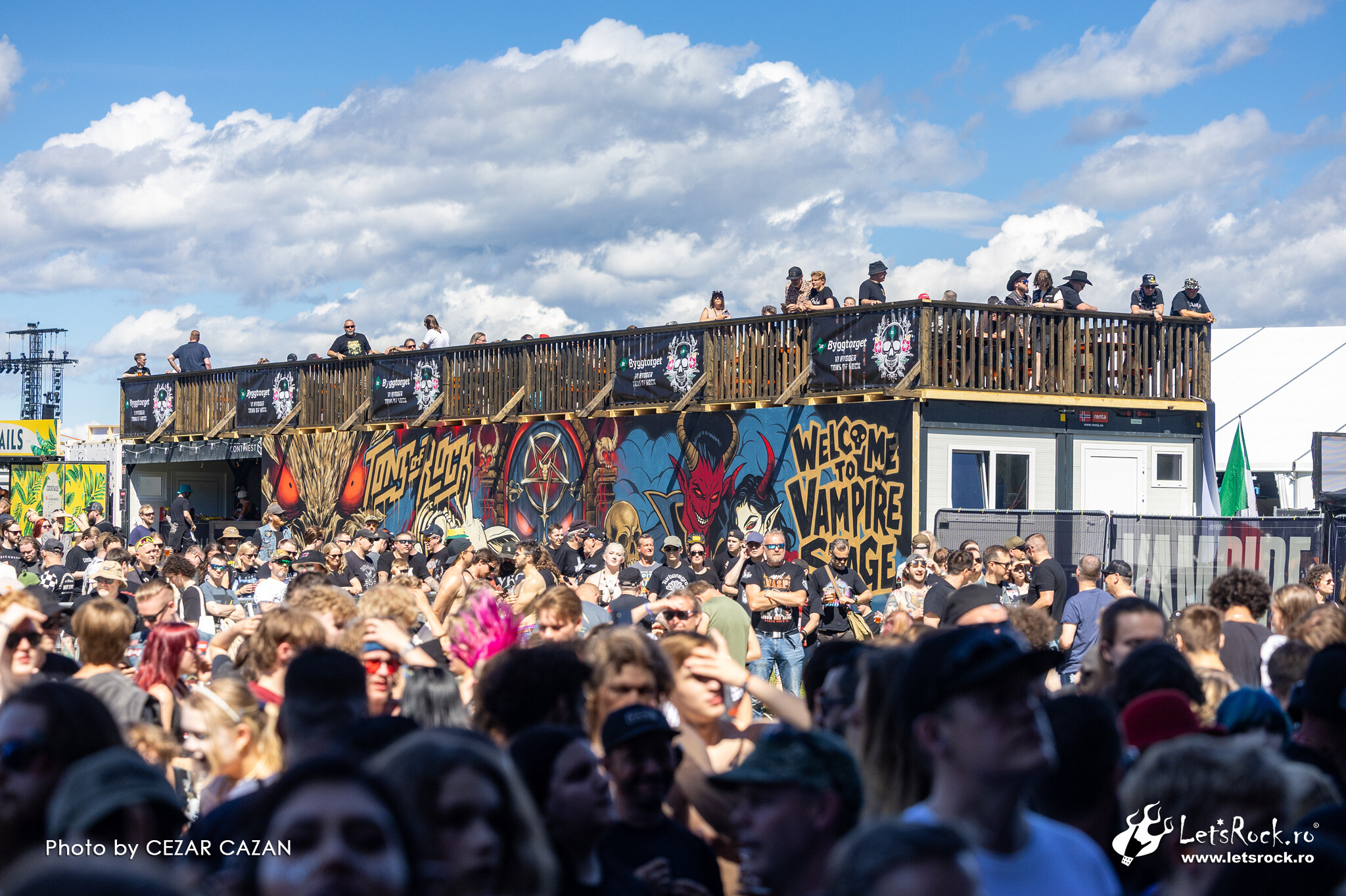 Tons of Rock 2026 - Ziua 1: O pană de curent nu a putut opri un debut de festival memorabil