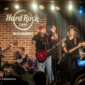 Cargo, Hard Rock Cafe