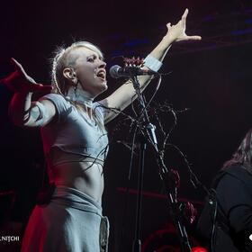 Crimson Veil, Quantic