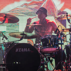 Within Destruction, Quantic