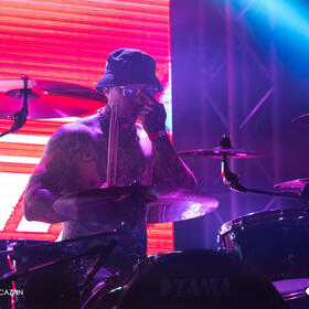 Within Destruction, Quantic