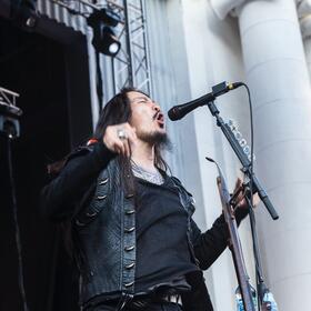 The HU, Arenele Romane