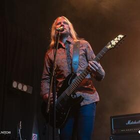 Vulture Industries, Quantic