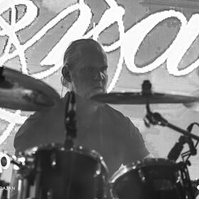 Funeral, club Quantic