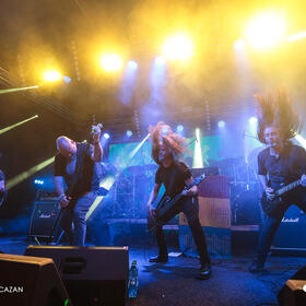 Saturnus, club Quantic