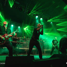 Winterhorde, club Quantic