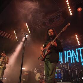 Nuante, Quantic