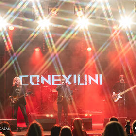Conexiuni, club Quantic