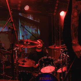 Decline Of The I, club Quantic