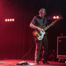 Clutch, Quantic