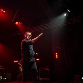 Clutch, Quantic