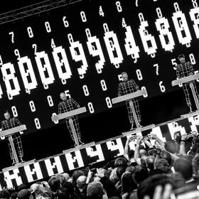 Kraftwerk, Arenele Romane