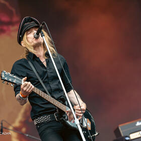 29. The Hellacopters