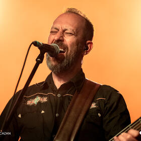Vulture Industries, club Quantic